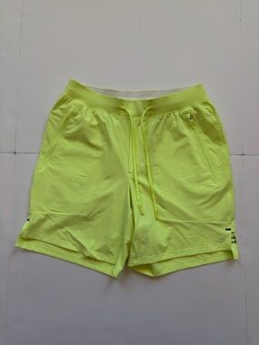 Lululemon License to Train Shorts Mens M Faded Zap Neon 7" Inseam Linerless Gym